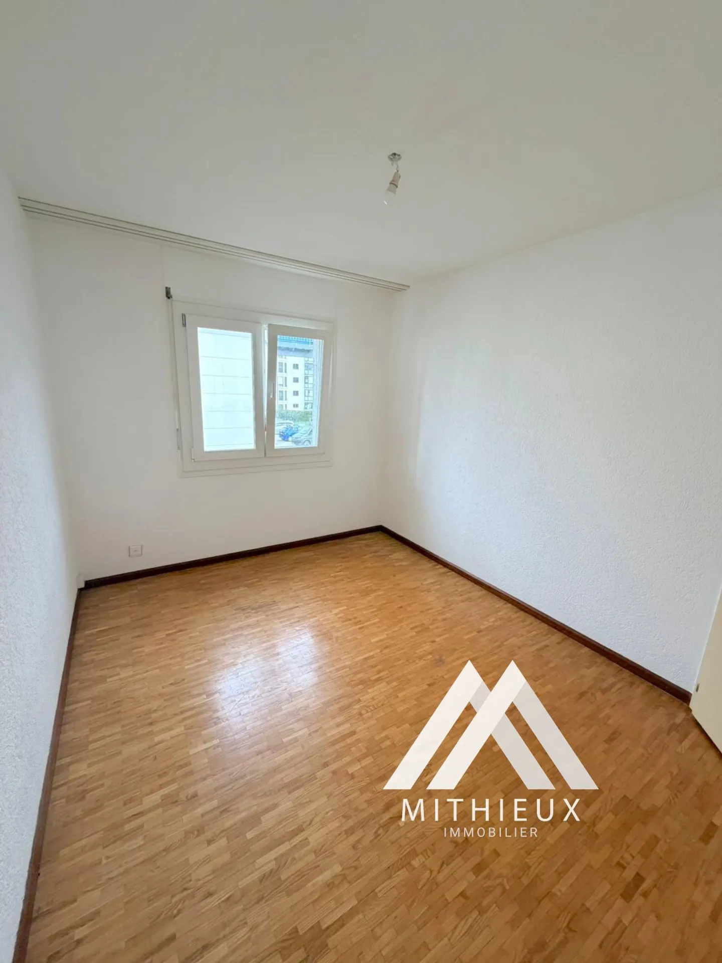 In affitto - Appartamento 4.5 locali idealmente situato a Conthey - Foto 8 di 10