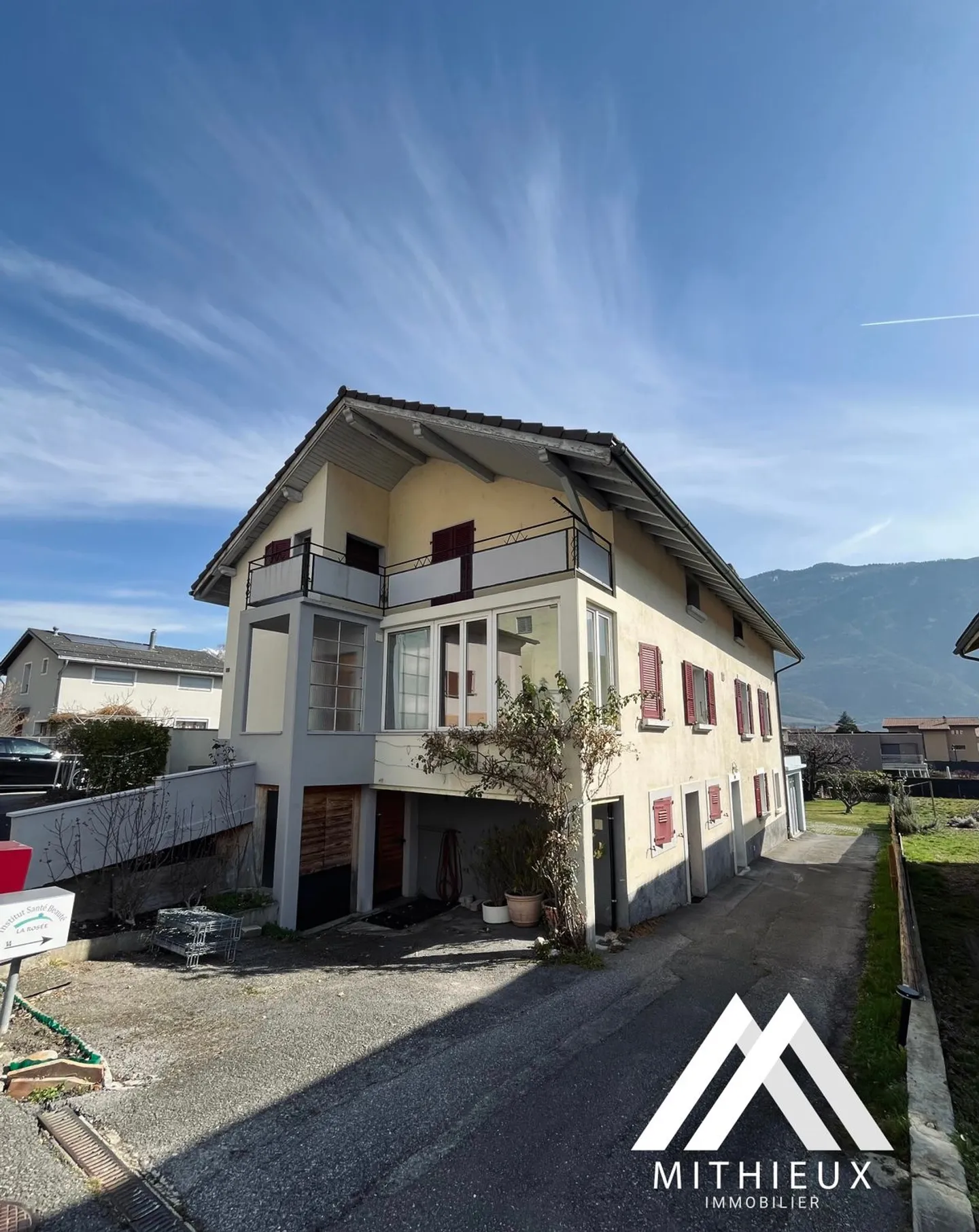 Maison de village charmante - Photo 2 sur 8
