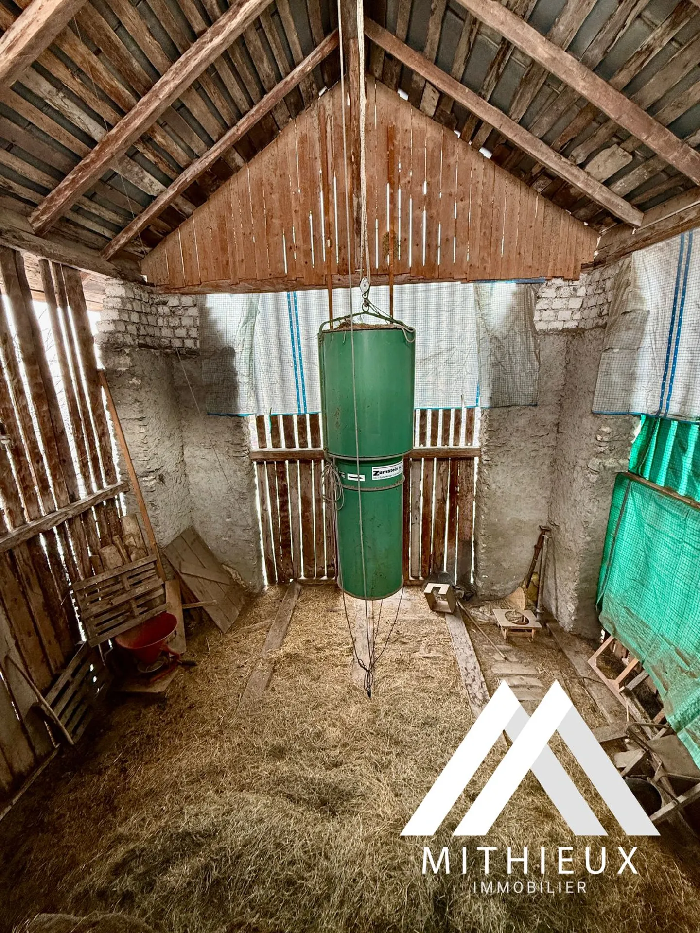 Grange authentique à transformer en habitation !  - Photo 5 sur 7