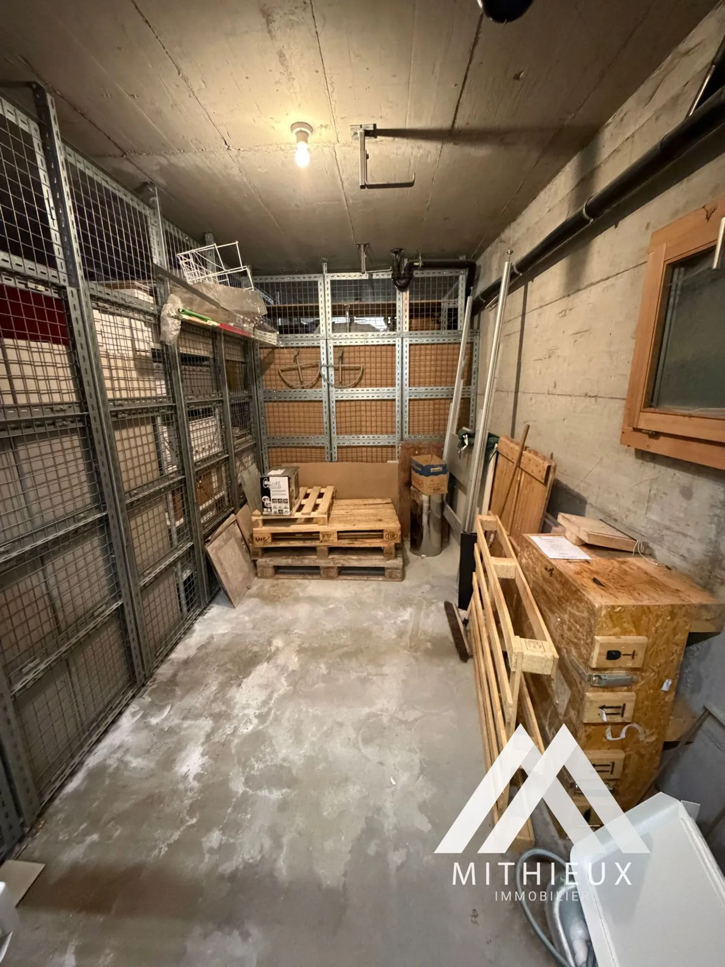 Commercial space with showcase in the heart of Riddes - Photo 6 of 7