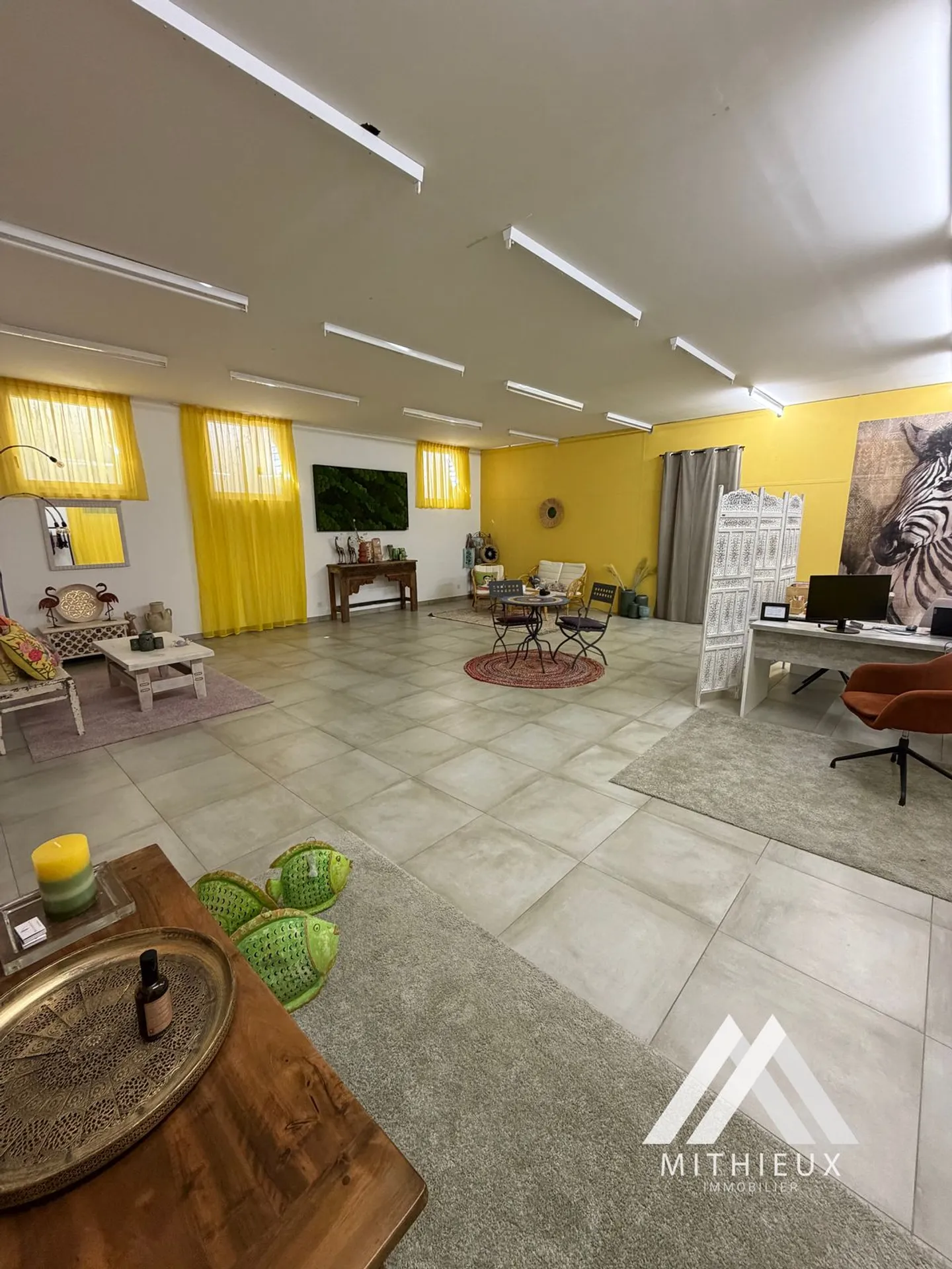 Surface commerciale d'environ 234 m² sur deux niveaux - Conthey - Foto 9 di 13