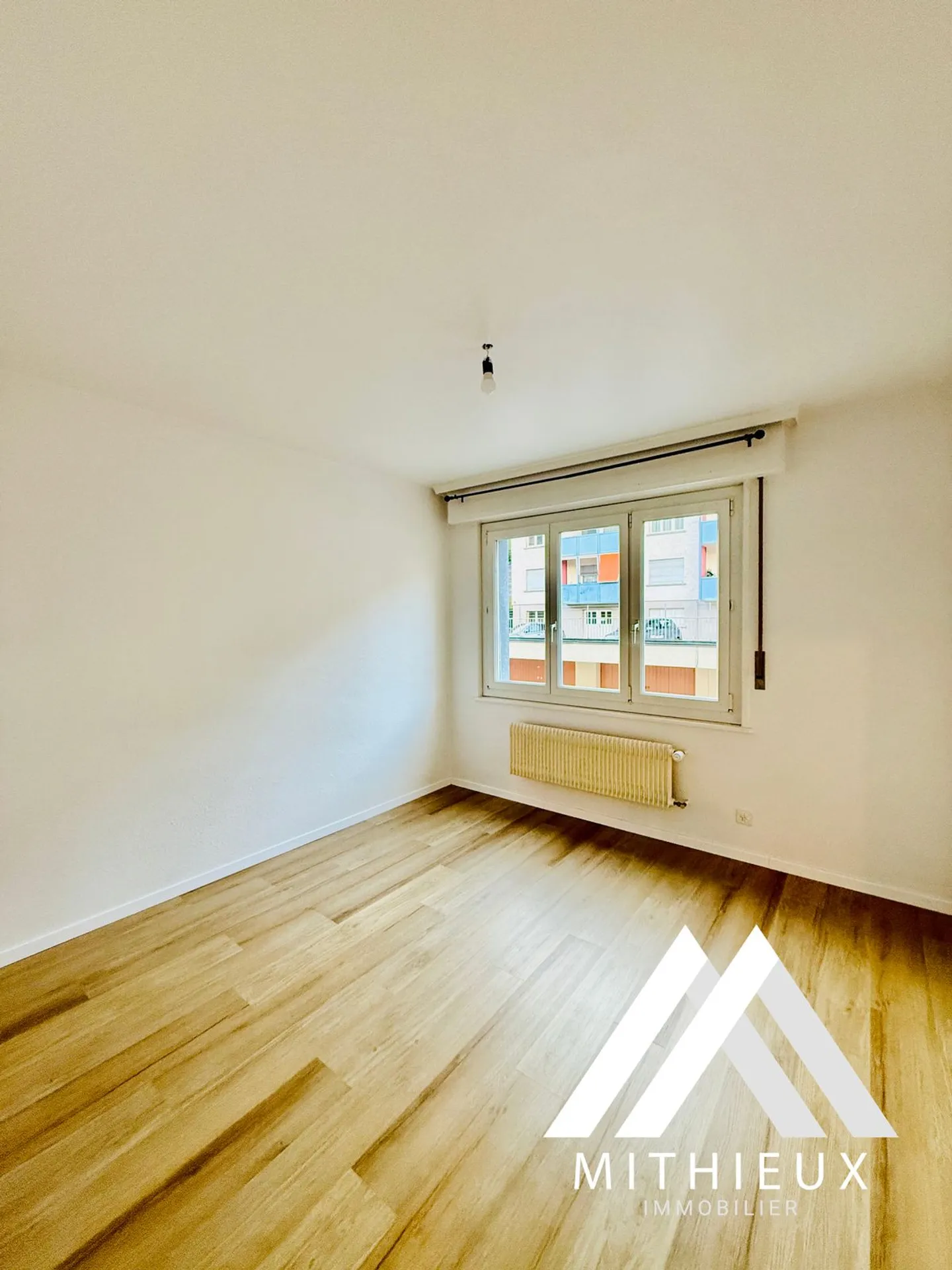 TRANSPARENT APARTMENT 82 M2 - 4 ROOMS! HYPER-CENTER SION - Photo 13 of 13