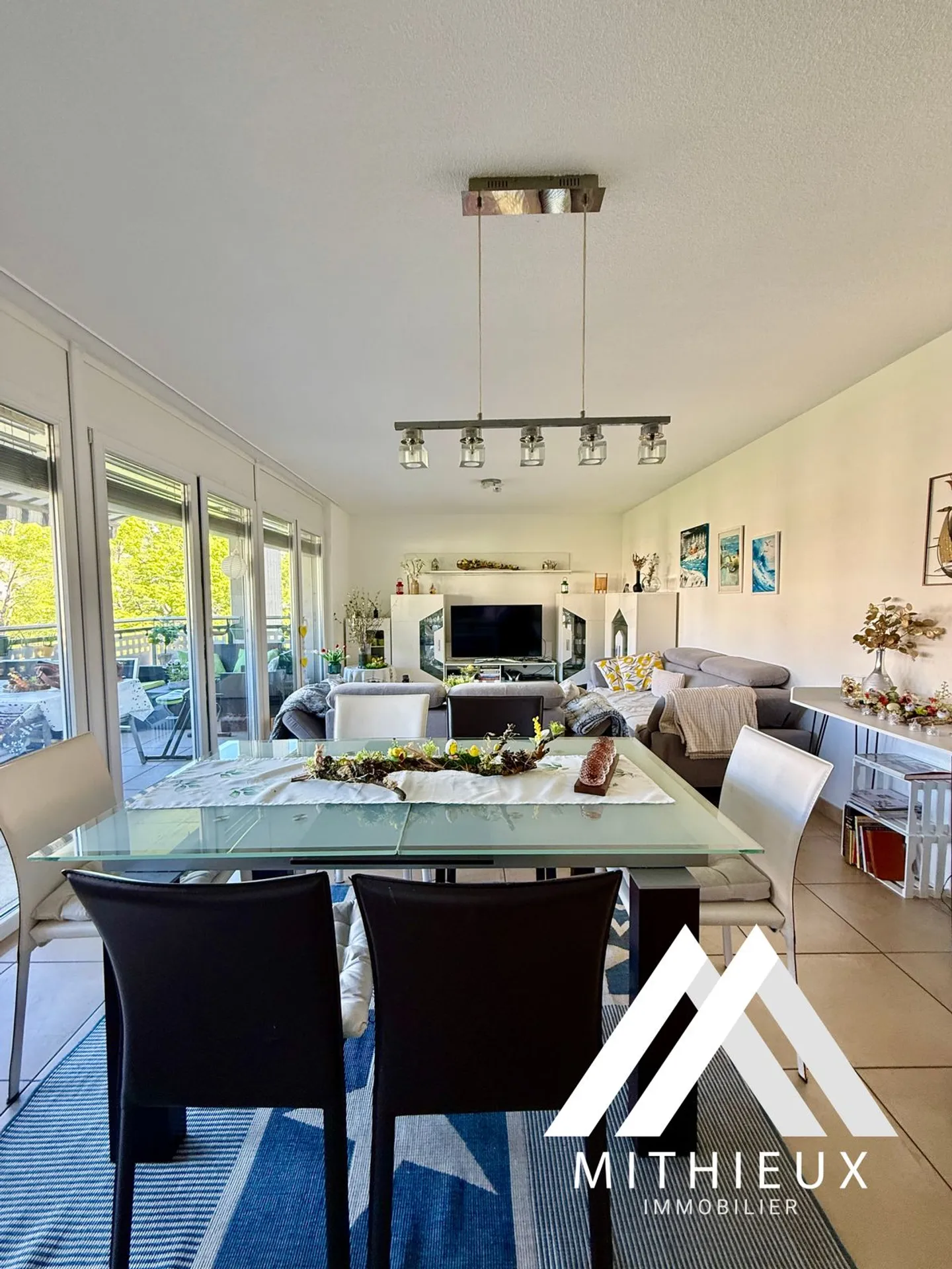 APPARTAMENTO DI 5.5 PCS, 132 M2! SION - Foto 1 di 13