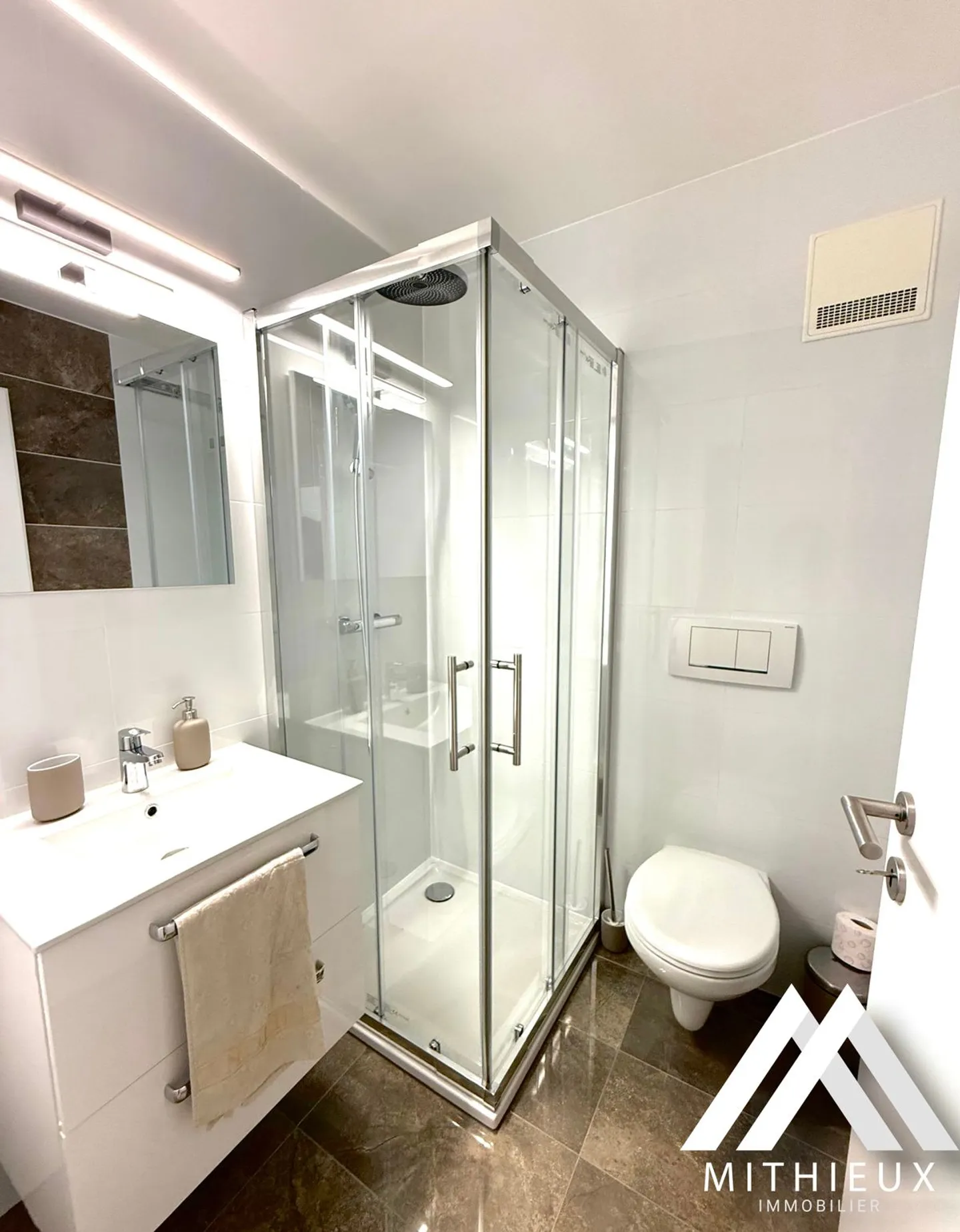 Appartement rénové à Saxon - Photo 11 sur 12