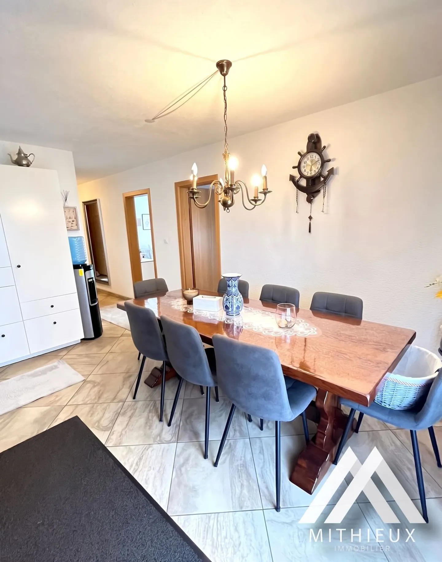 Appartement spacieux 4.5 Pces - Photo 5 sur 13