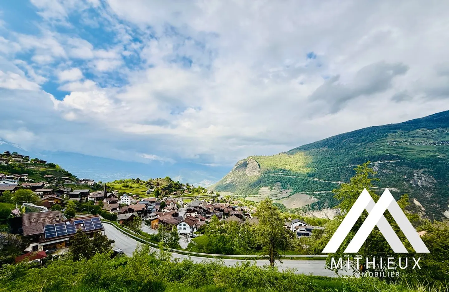 TERRAIN CONSTRUCTIBLE 2648 M2, VEX - Photo 1 sur 5