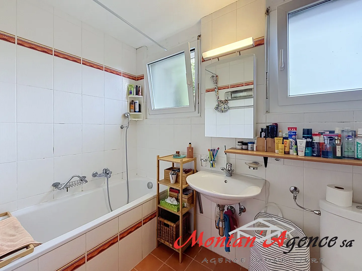 Charming Apartment Near Ski Lifts - Photo 5 of 8