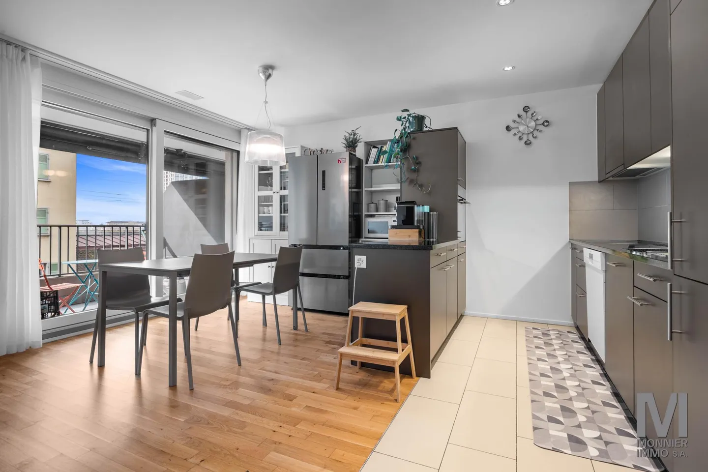 Beautiful opportunity in Lausanne - Photo 2 of 13