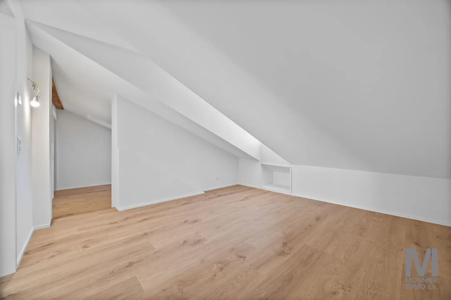 3,5-Zimmer-Penthouse-Wohnung vollständig renoviert - Foto 3 von 13
