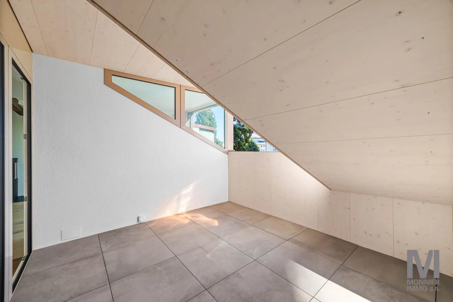 3,5-Zimmer-Penthouse-Wohnung vollständig renoviert - Foto 11 von 13