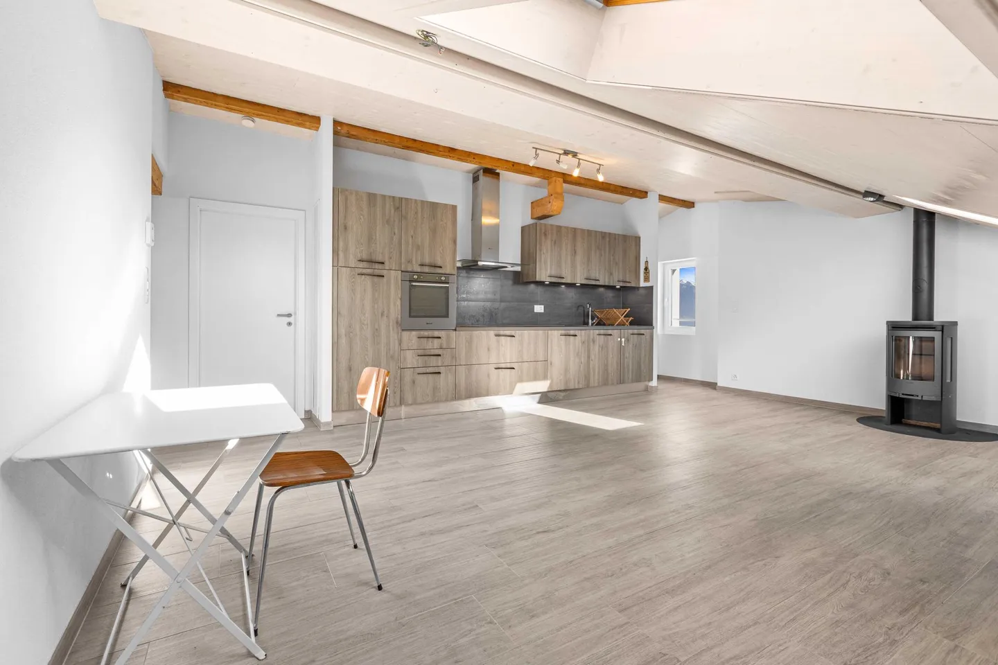 Charmant Attique à Rivaz - Photo 3 sur 10