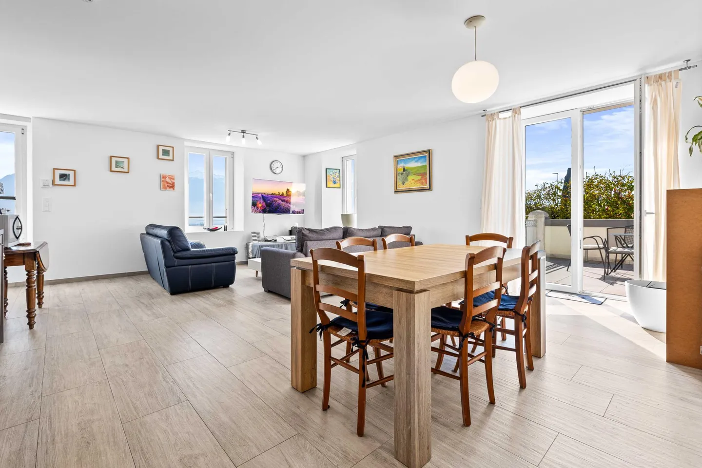 Magnifique Appartement à Rivaz - Photo 4 sur 10