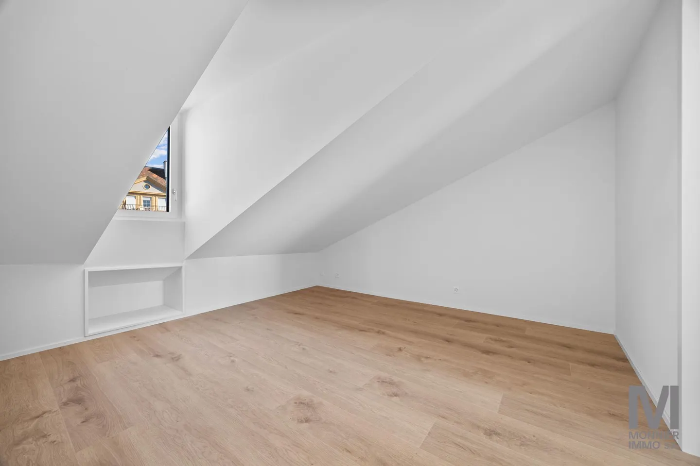 3,5-Zimmer-Penthouse-Wohnung vollständig renoviert - Foto 5 von 13