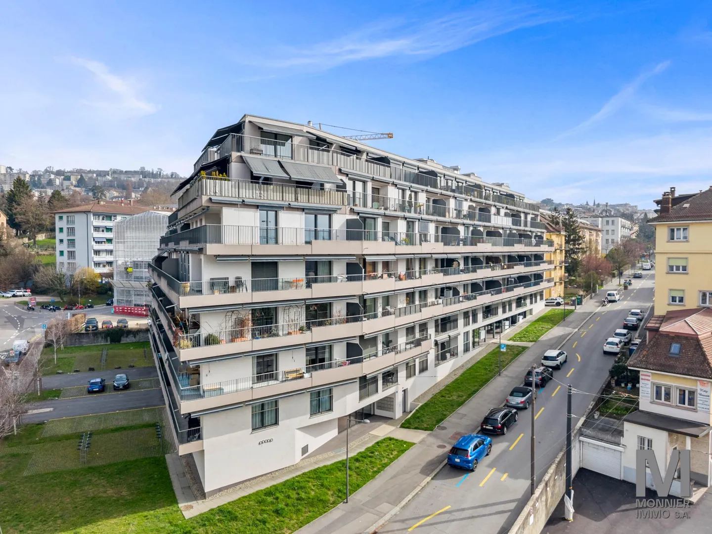 Beautiful opportunity in Lausanne - Photo 1 of 13