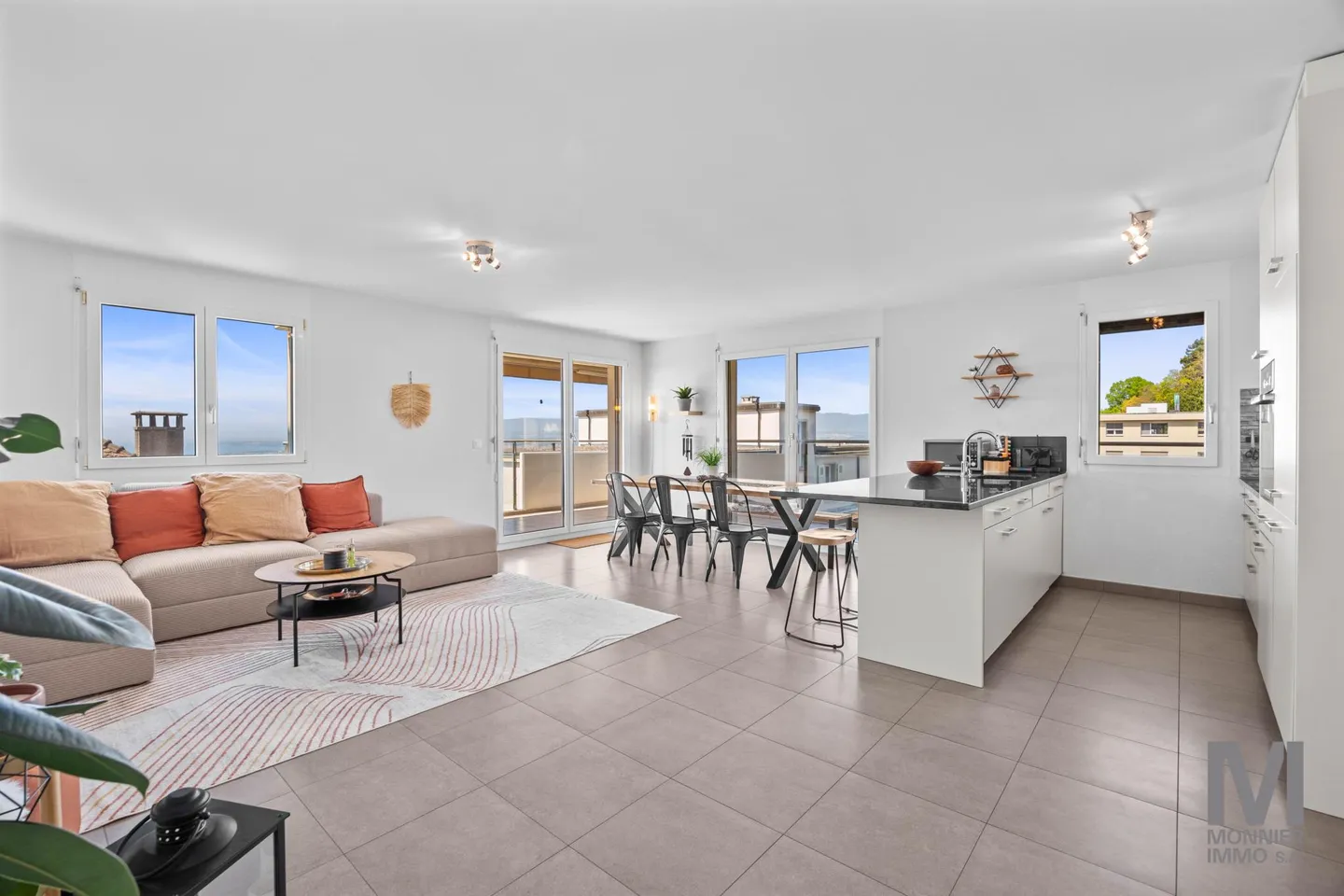 Erhabene 4,5 Zimmer in Lausanne (Quartier Bergières) - Foto 2 von 13