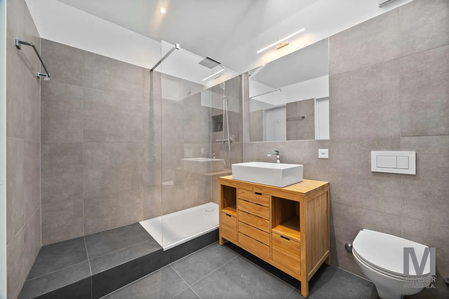 3,5-Zimmer-Penthouse-Wohnung vollständig renoviert - Foto 9 von 13