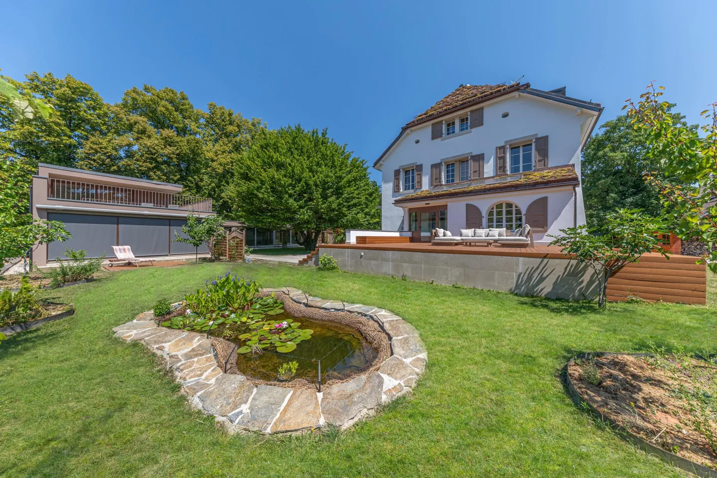 Elegante Herrenhaus in einer seltenen und erhaltenen Umgebung - Foto 2 von 11