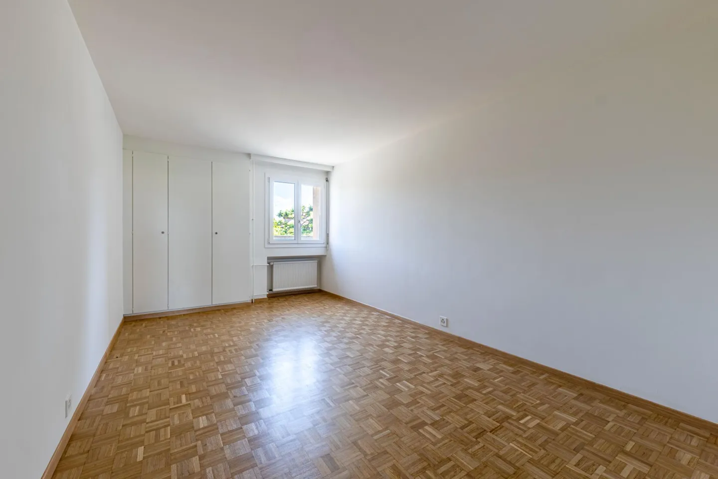 3 Zimmer renoviert mit Garten - Foto 3 von 4