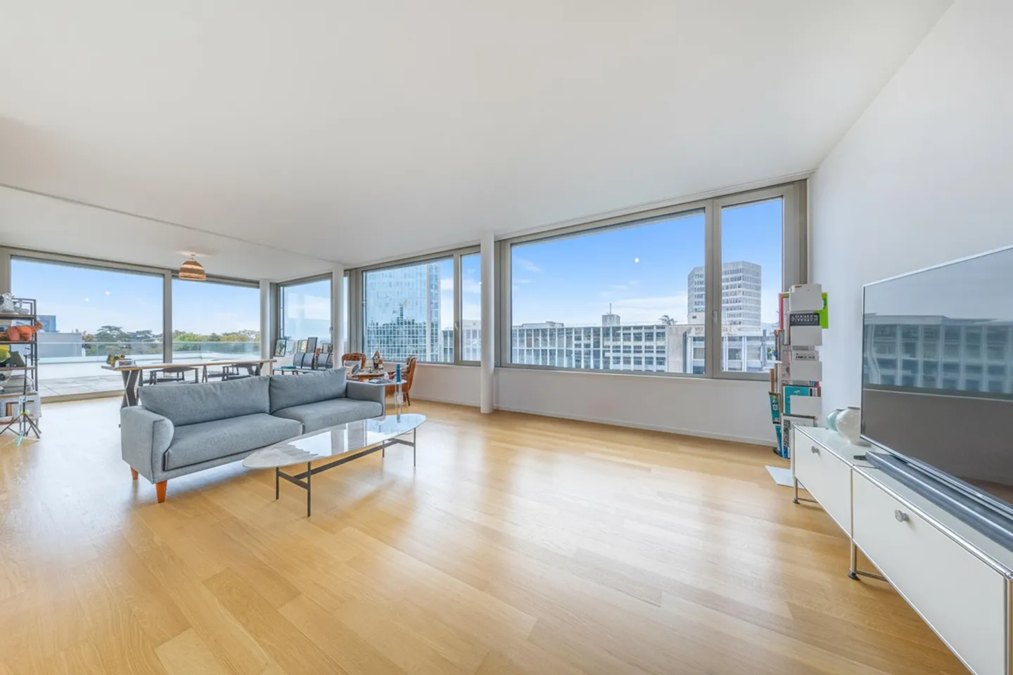 Elegant contemporary penthouse duplex - Photo 1 of 12