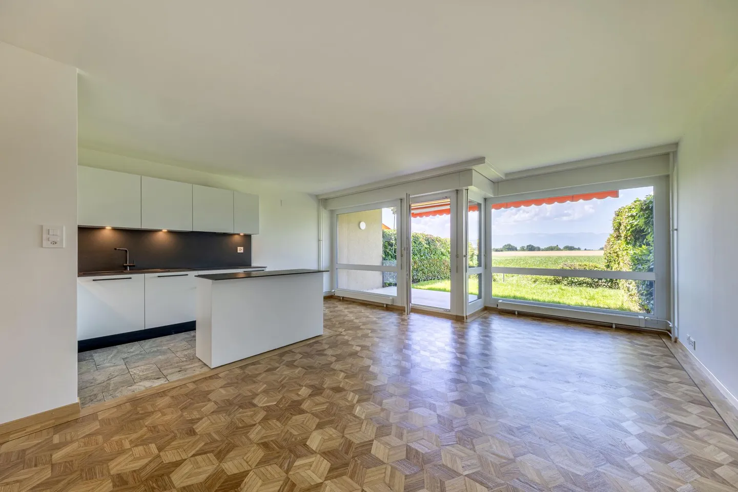 3 Zimmer renoviert mit Garten - Foto 1 von 4