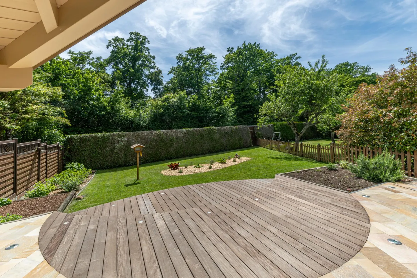 Family Villa with Garden - Photo 6 of 6