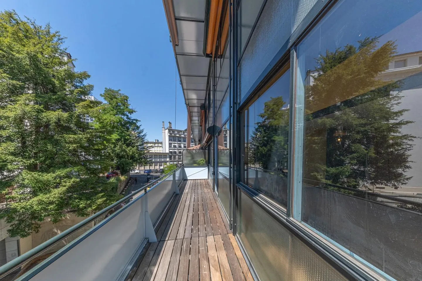 Exceptional duplex in the building 'Clarté' - Photo 6 of 6