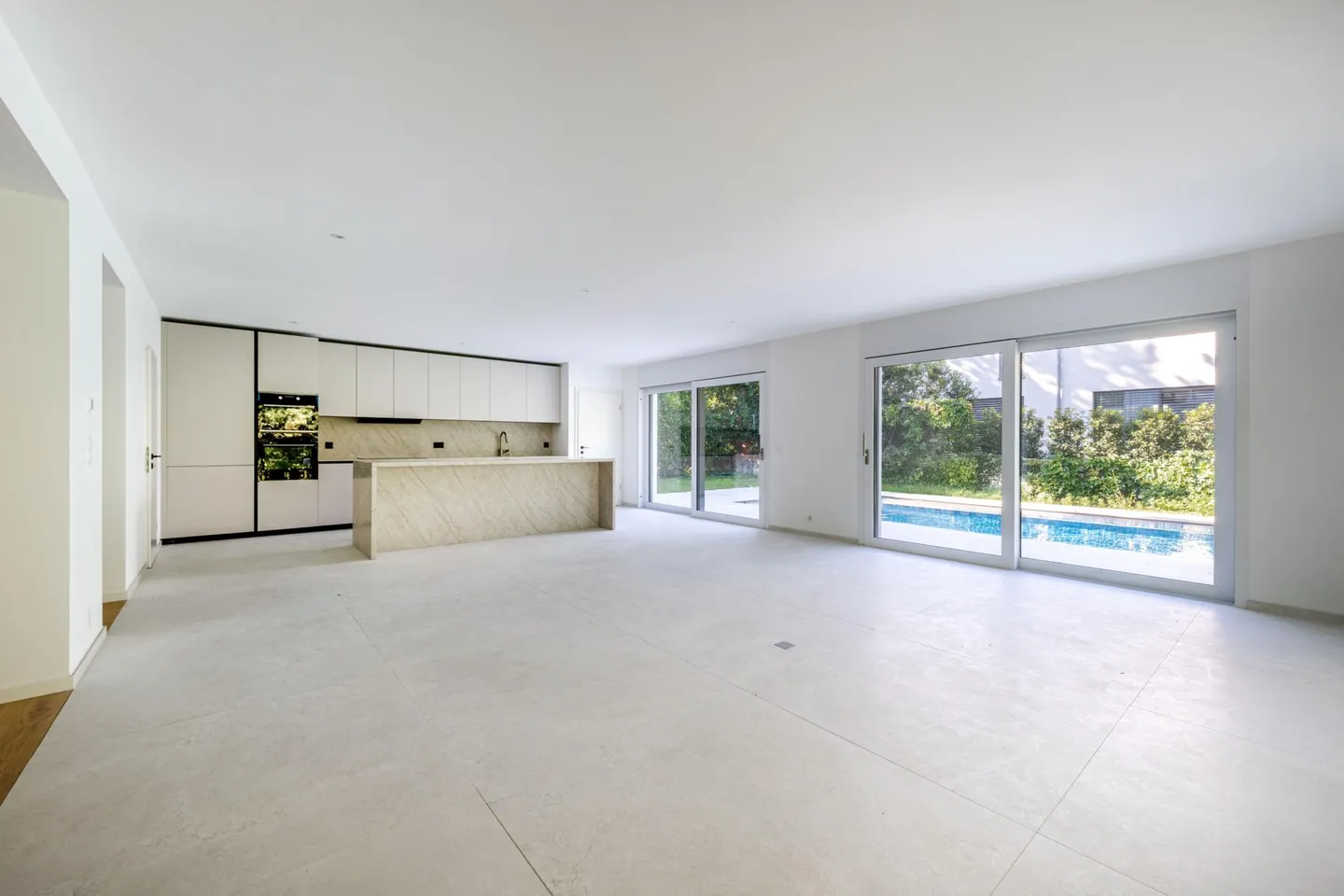Villa contemporaine avec piscine - Foto 3 di 6