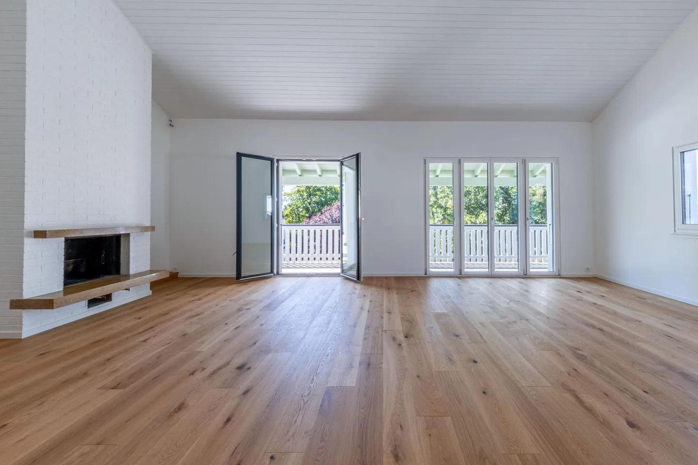 Villa rénovée avec piscine - Photo 4 sur 6