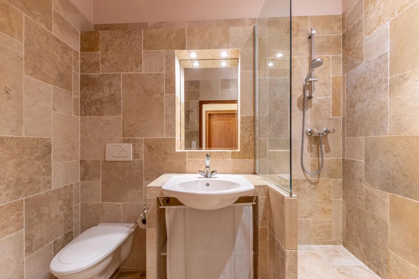 Geräumiges Duplex der Spitzenklasse - Foto 6 von 6