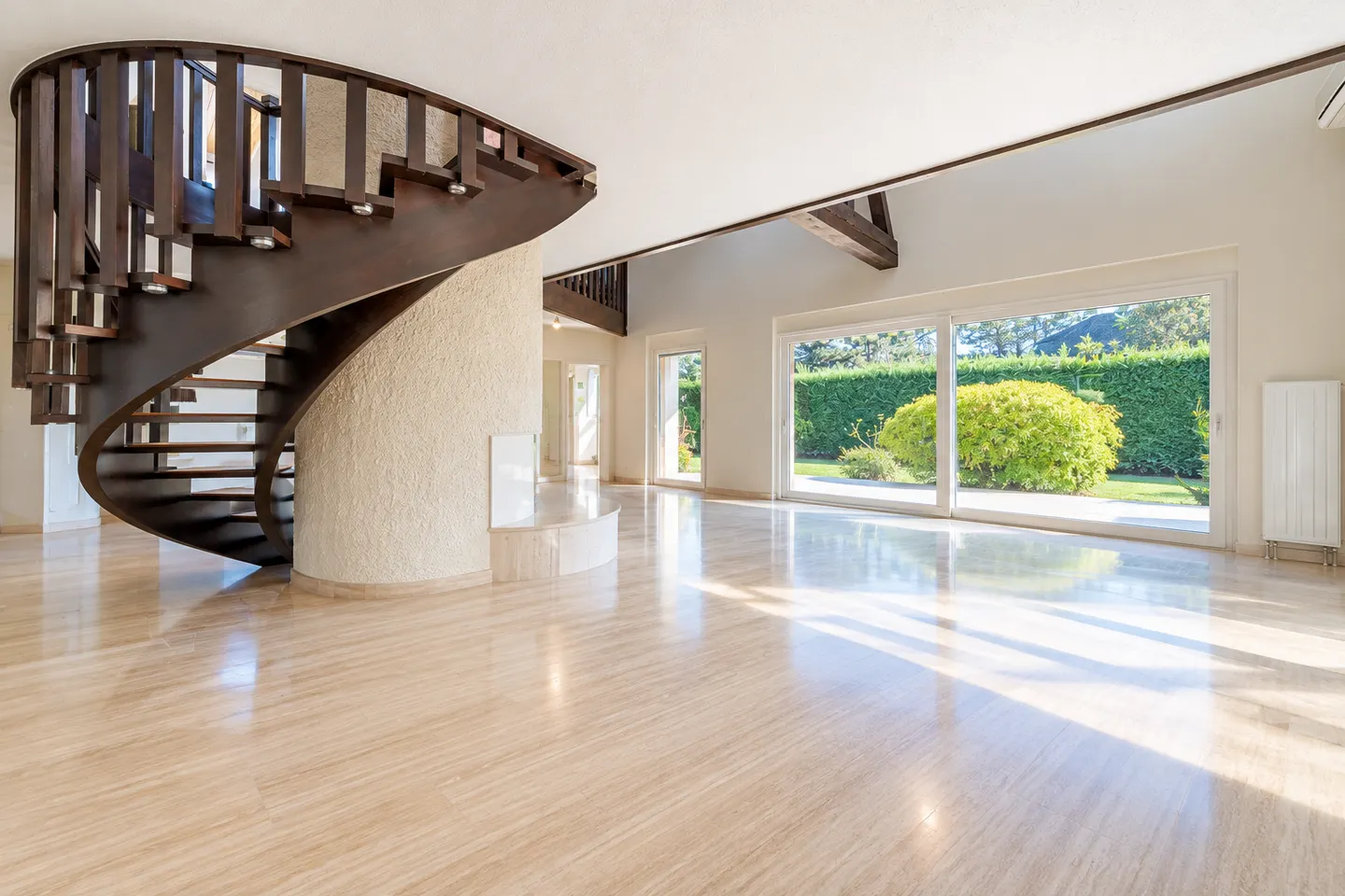 Family Villa with Pool - Photo 2 of 3