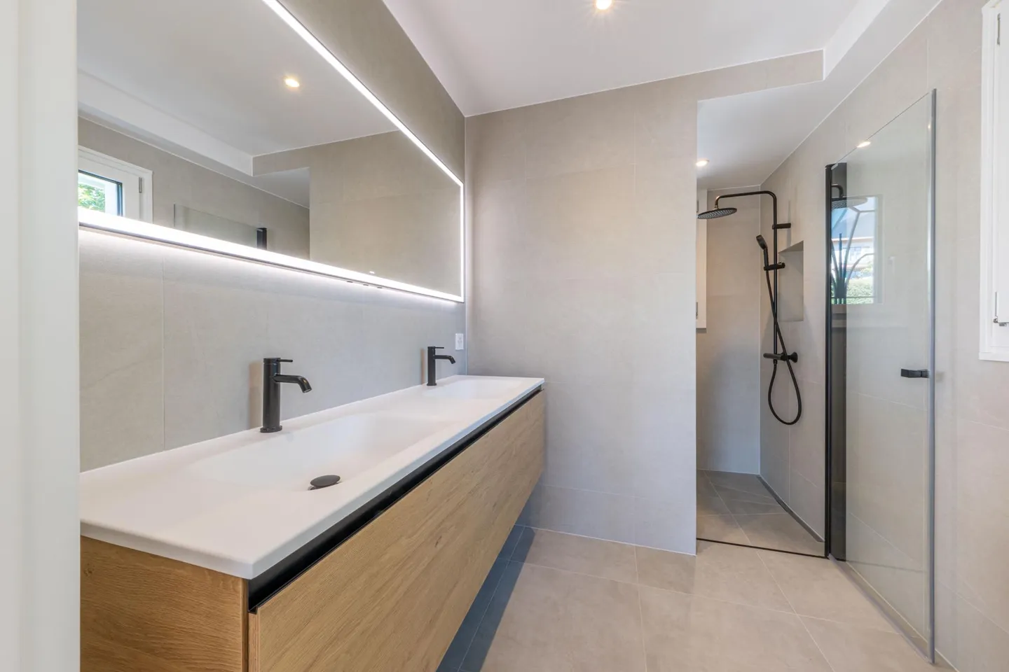 Villa rénovée avec piscine - Photo 5 sur 6