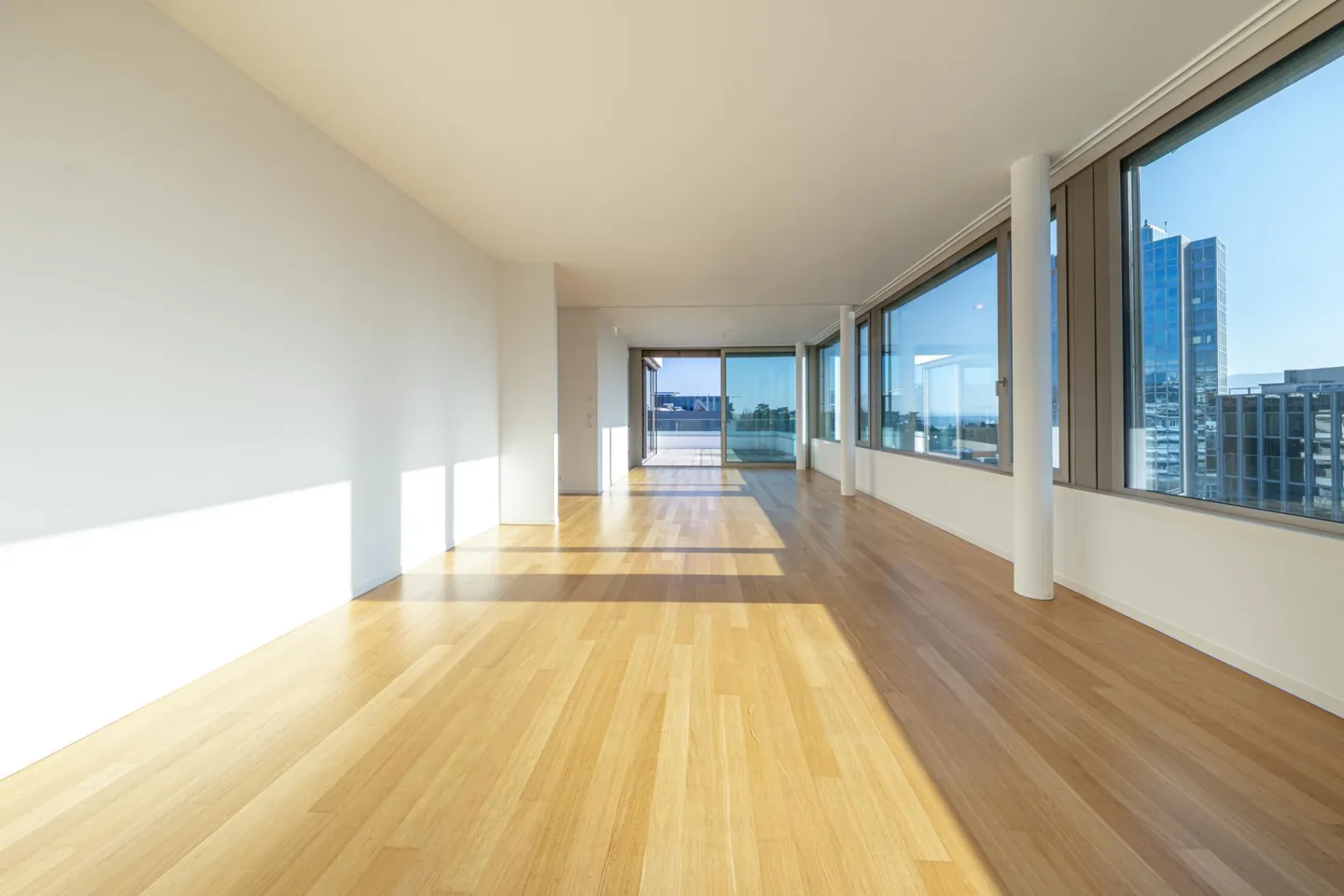 Elegant contemporary attic duplex - Photo 1 of 12