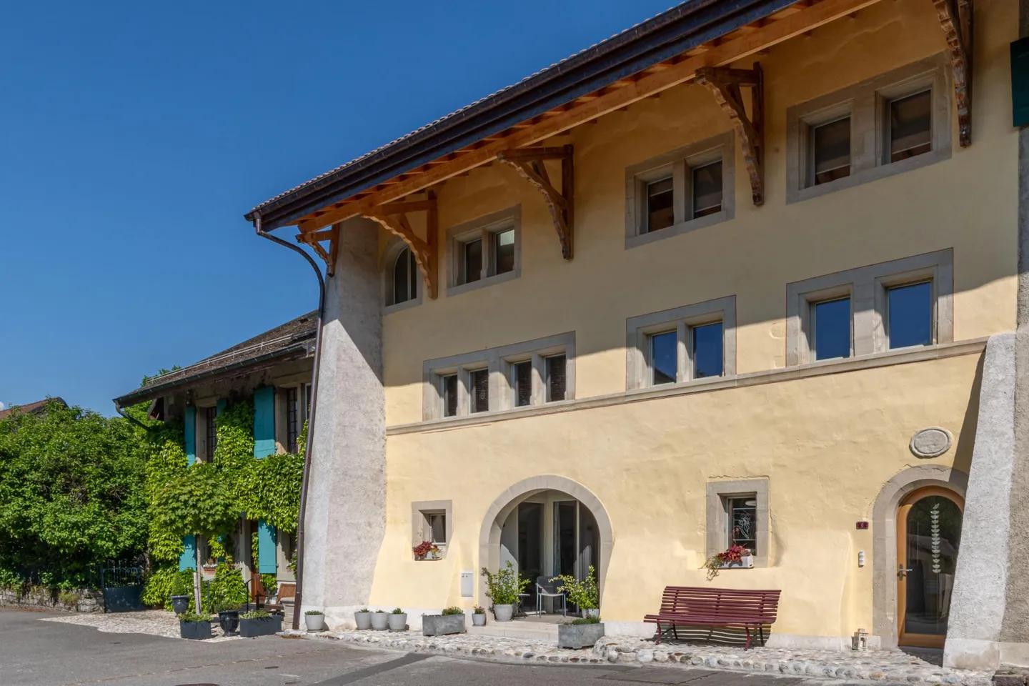 Completely Renovated 16th Century Building - Photo 1 of 6