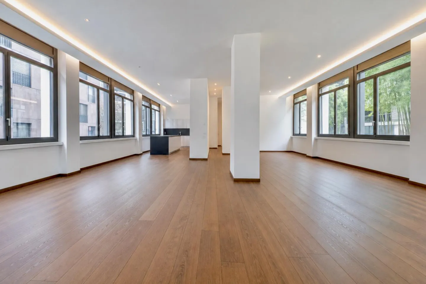 Geräumige zeitgenössische Wohnung - Foto 1 von 6