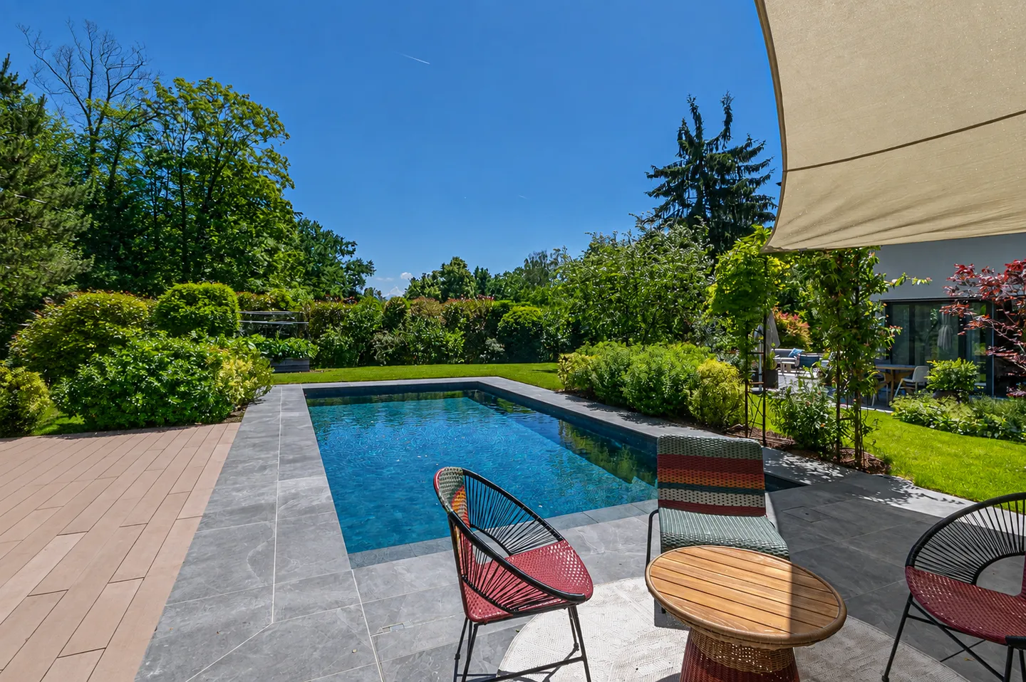 Villa contemporaine avec piscine - Photo 2 sur 2