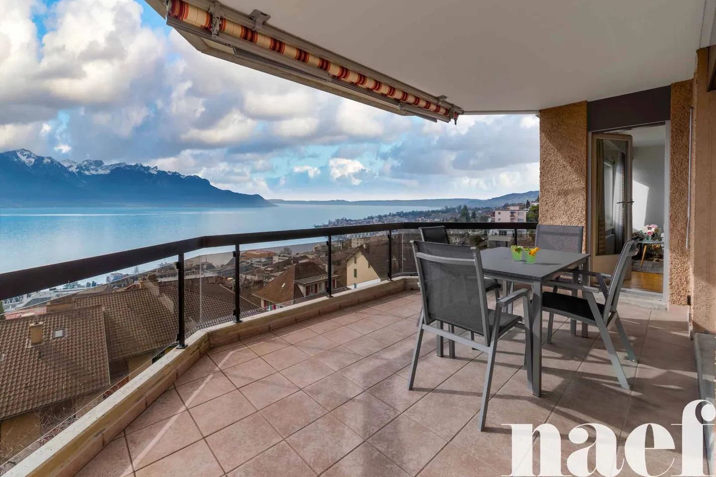 Bel appartement de 4.5 pièces avec une vue imprenable sur le lac à vendre à Montreux - Foto 4 von 13