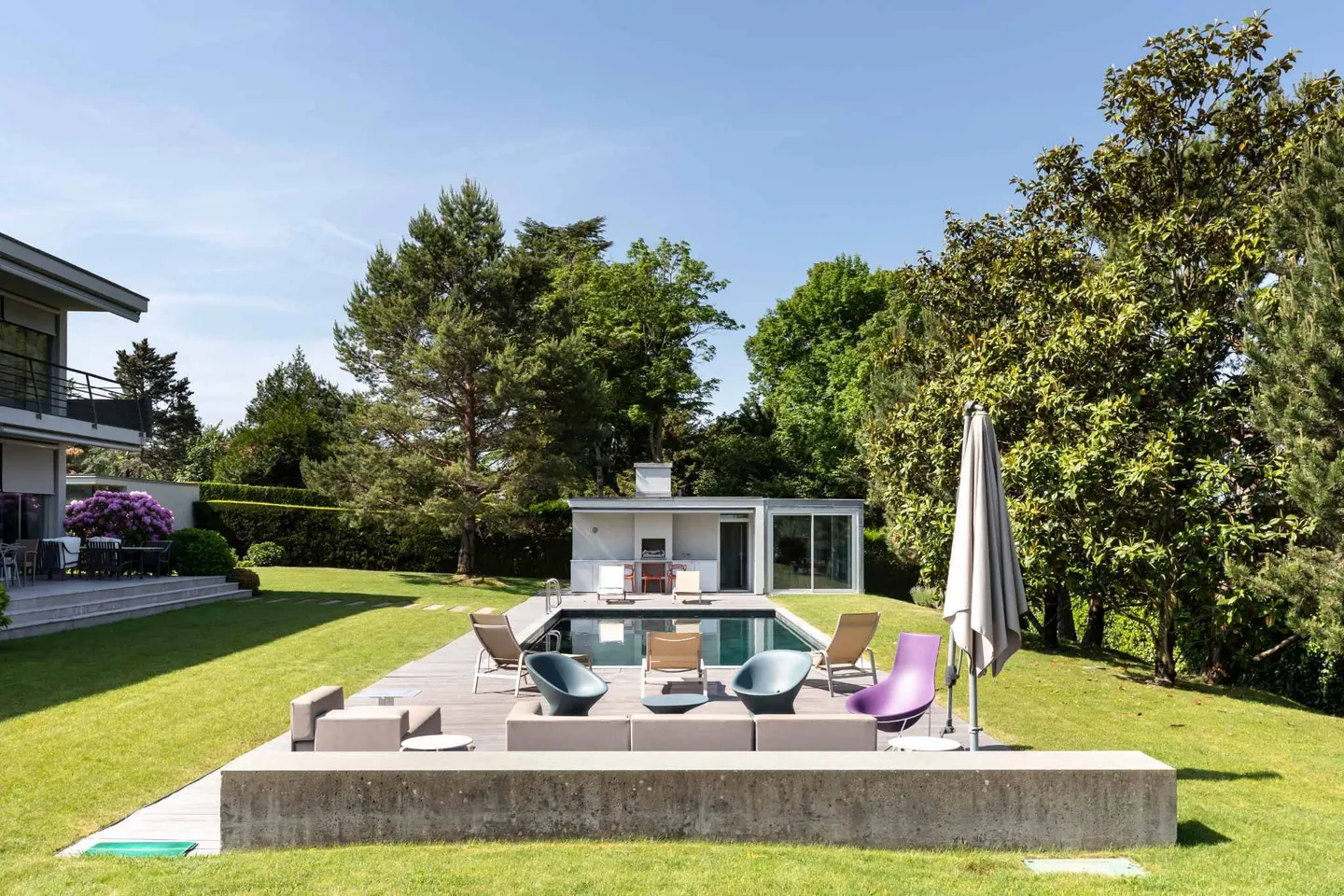 Zeitgenössische Villa in Cologny mit Blick auf den See und das Jura - Foto 10 von 10