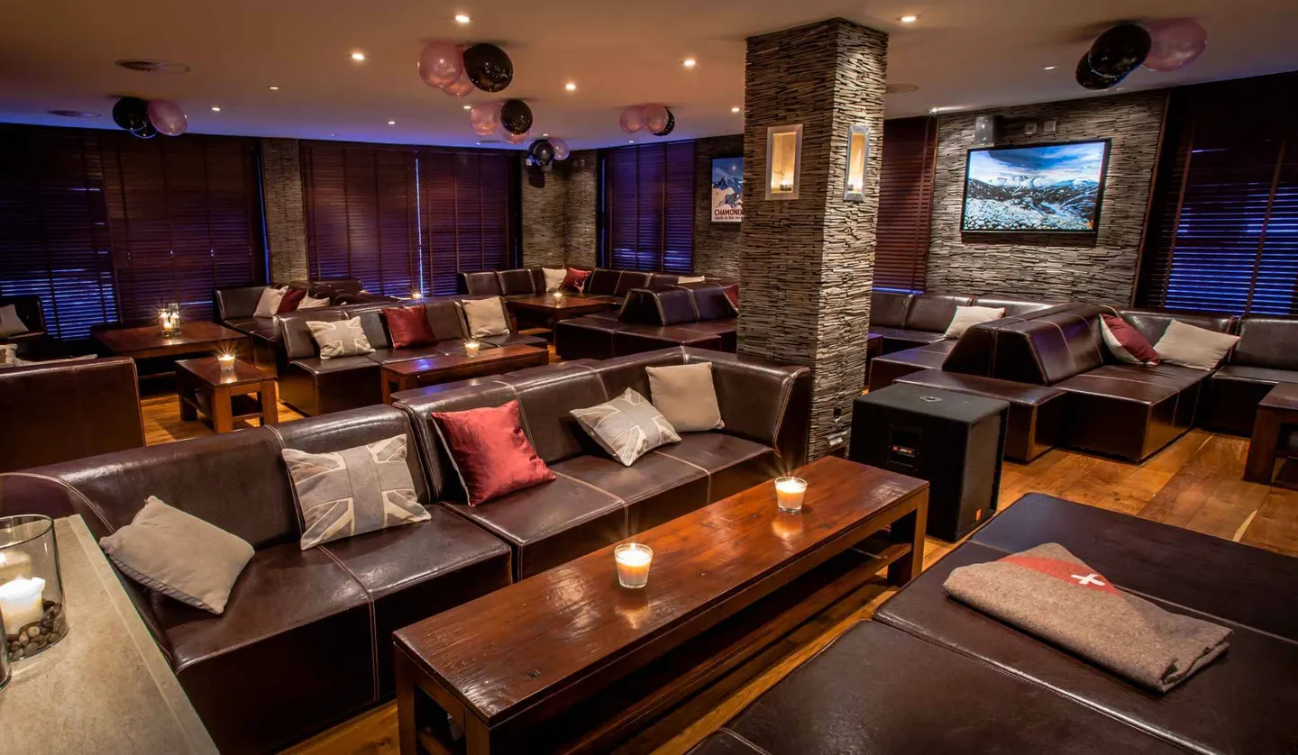 Commercial space of 900 m² in a luxurious chalet in Verbier - Photo 2 of 10