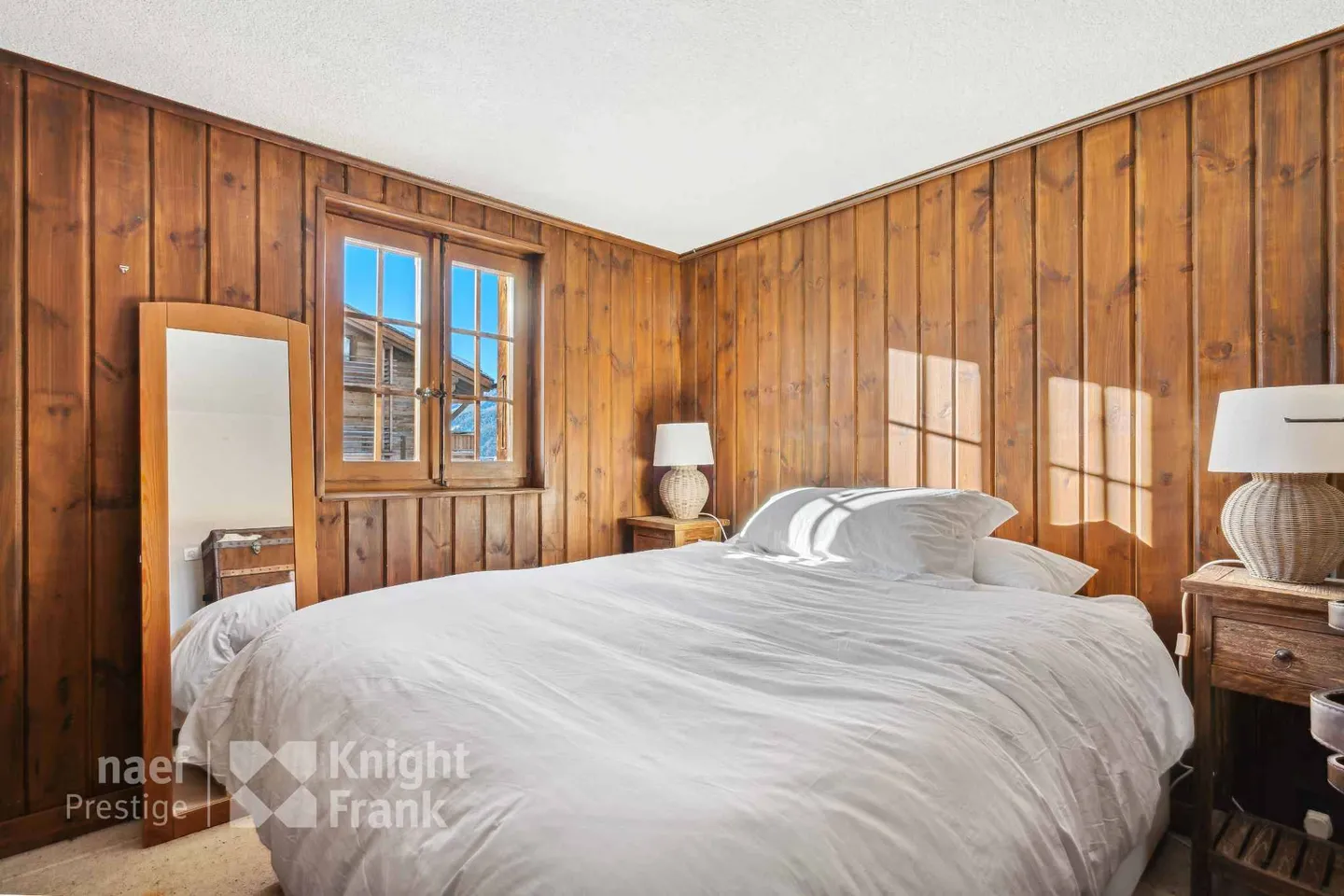 3-bedroom chalet with traditional charm. - Photo 5 of 5