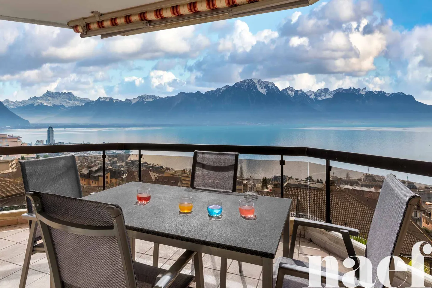 Bel appartement de 4.5 pièces avec une vue imprenable sur le lac à vendre à Montreux - Foto 6 von 13