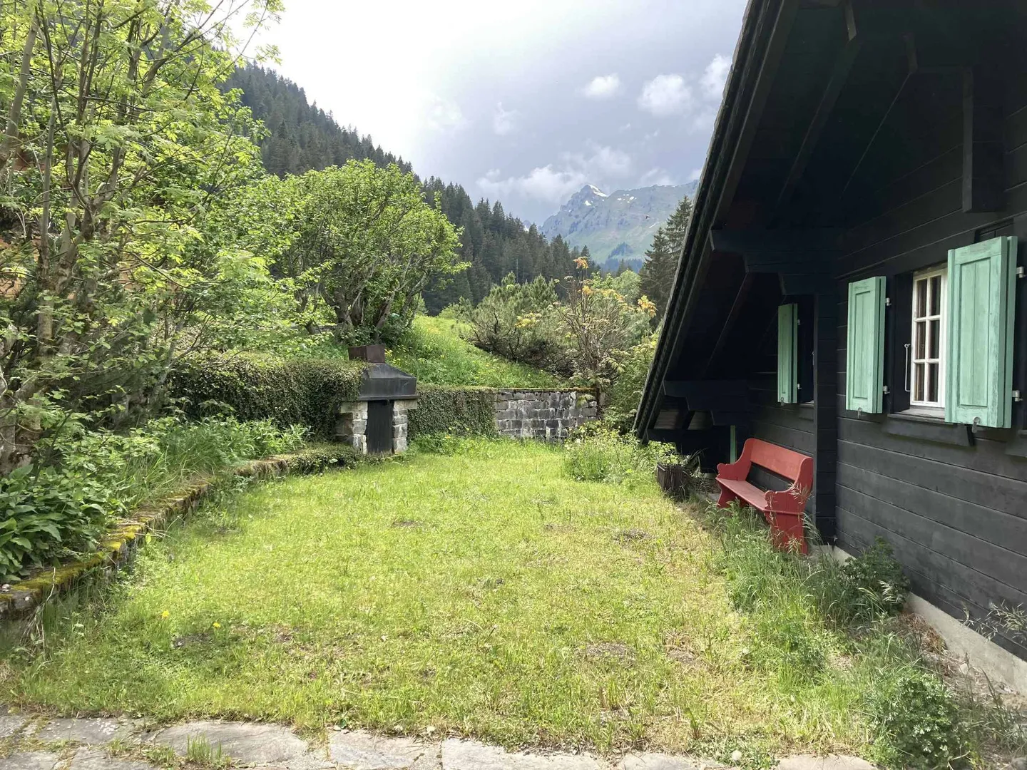 Appartamento di 4.5 locali in un chalet di due alloggi in vendita a due passi dal centro di Morgins - Foto 3 di 13