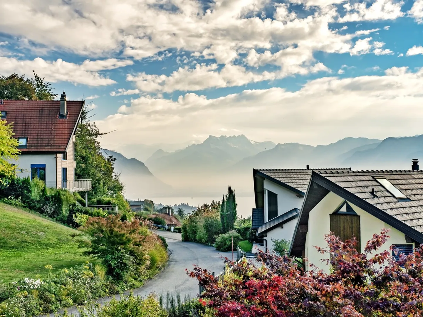 Beautiful individual villa "Huf Haus" with 6.5 rooms - Photo 11 of 12