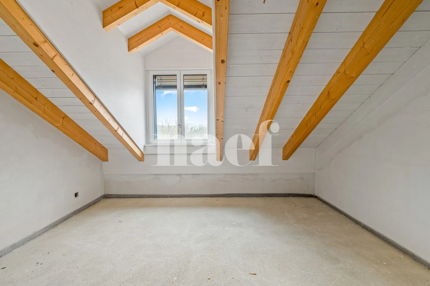 Bell'appartamento di 3,5 locali con balcone all'ultimo piano in vendita a Vully-le-Lac - Foto 3 di 5