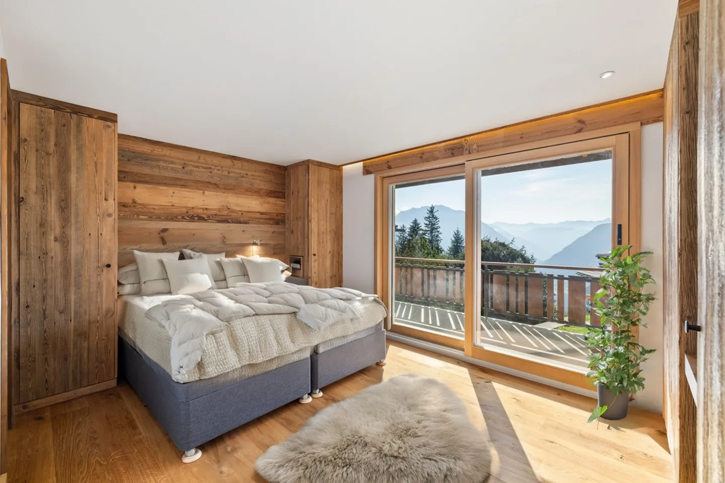 Two-bedroom apartment located near the Medran ski lifts. - Photo 1 of 5