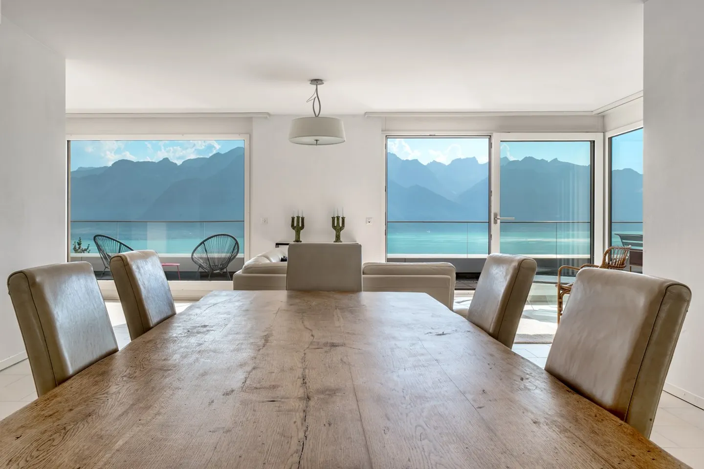 Magnificent 5.5-room penthouse with a view - Photo 3 of 11