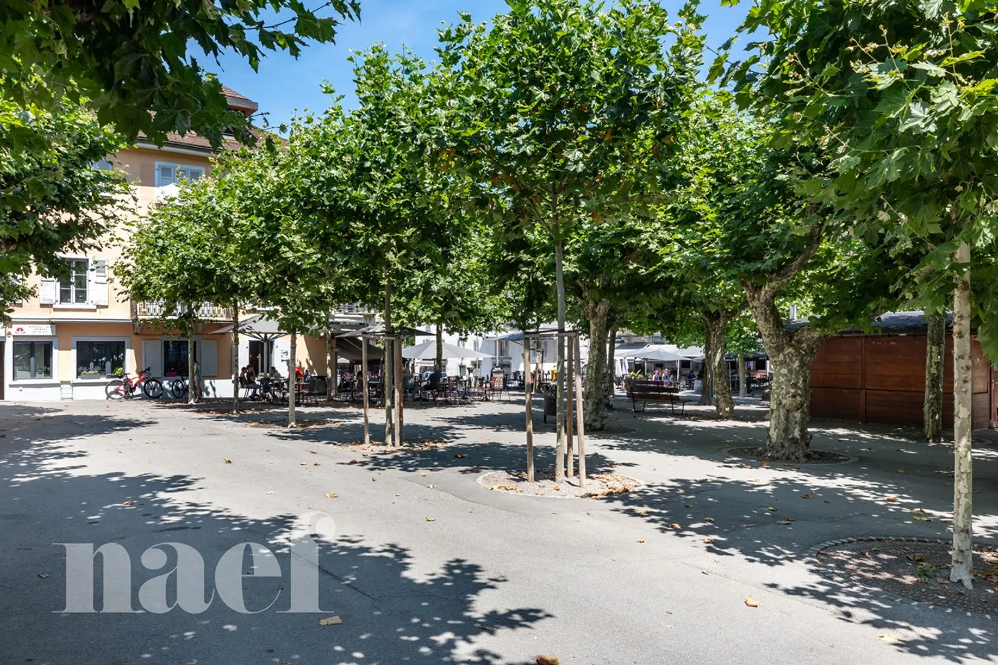 Mixed-use building consisting of a commercial space and 4 apartments in the city center of Monthey - Photo 8 of 10