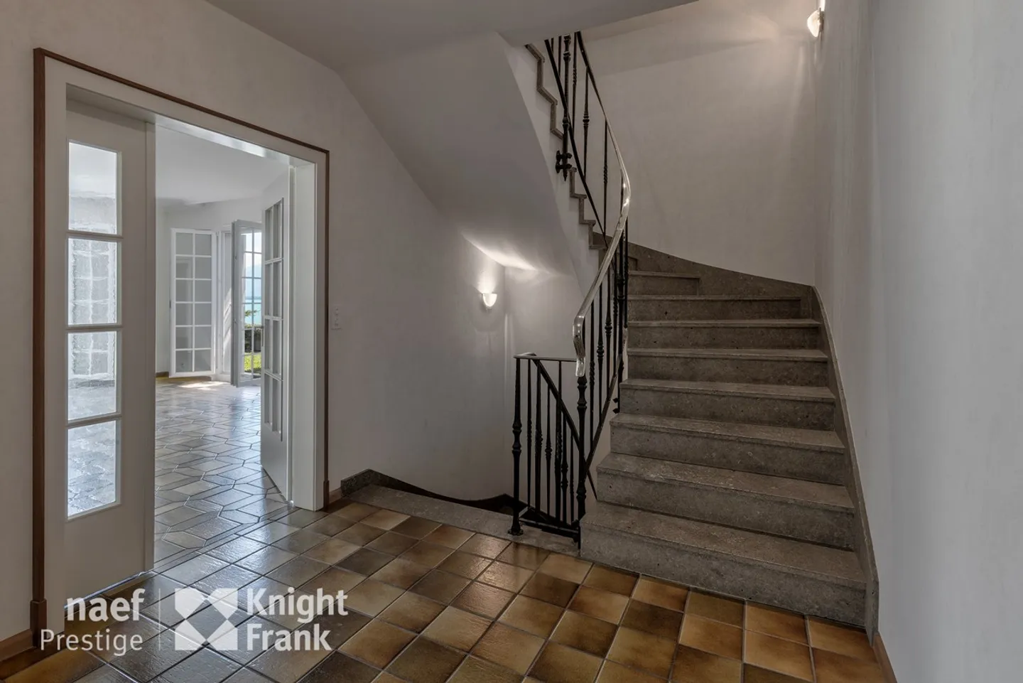 Casa indipendente di 7.5 stanze in vendita a La Tour-de-Peilz - Foto 7 di 11