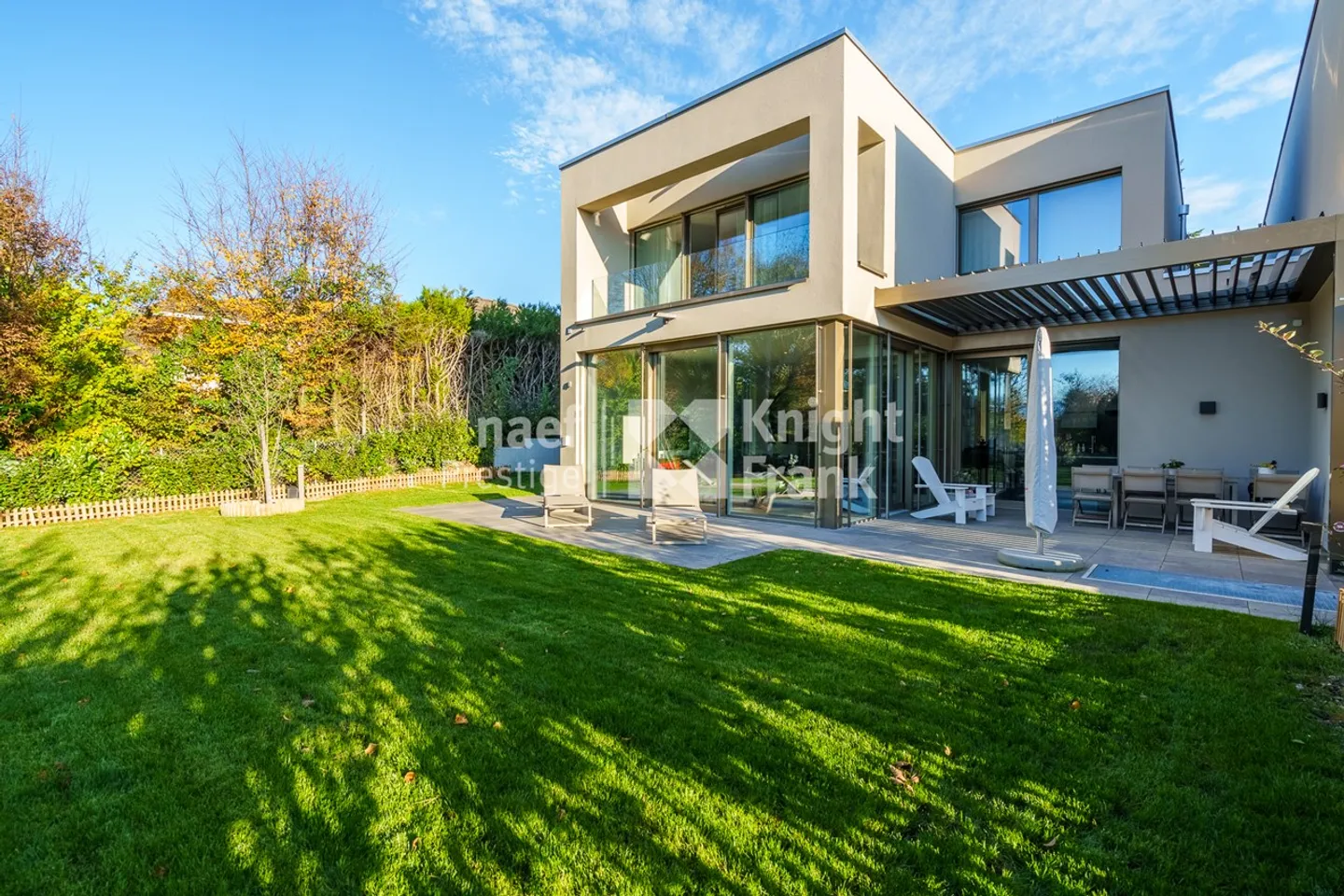 Eleganza, comfort e posizione privilegiata per questa villa eccezionale - Foto 1 di 9