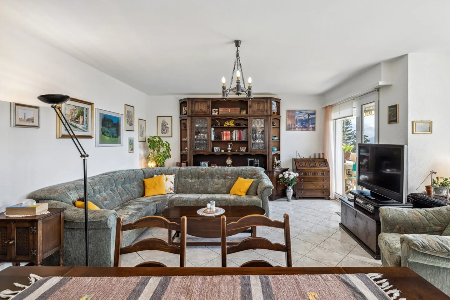 Vermala Soleil Apartment - Photo 8 of 13