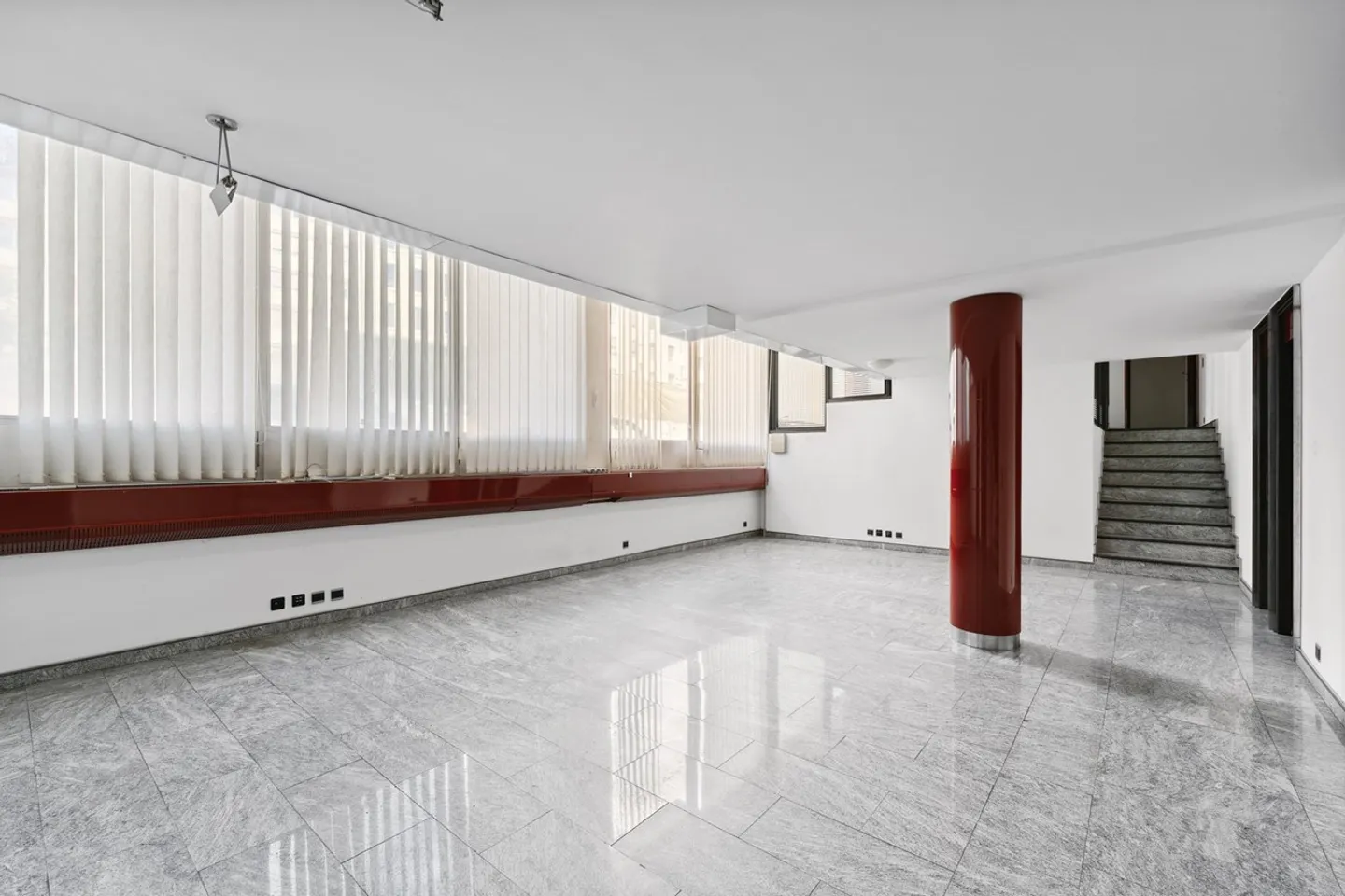 Eaux-Vives - Bureaux de 191 m² PPE - Photo 5 sur 6